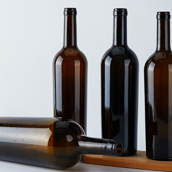 750ML Glass Wine Bottle